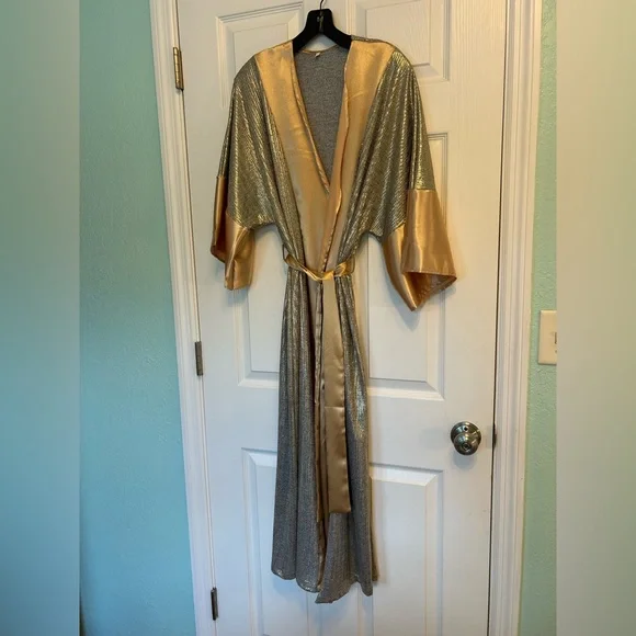 Gold Metallic Robe dress - Picture 1 of 5